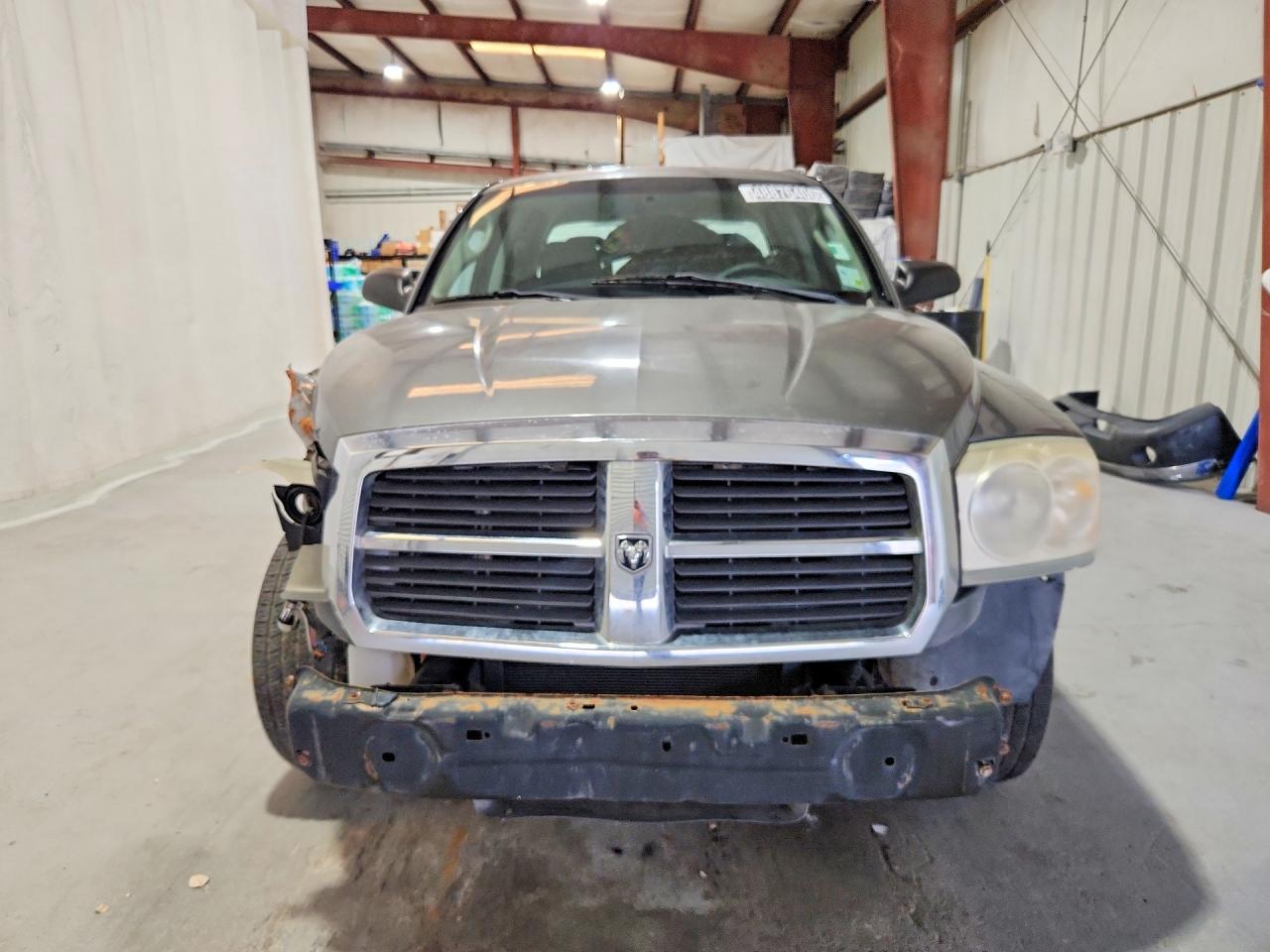 Dodge Dakota Quad Slt