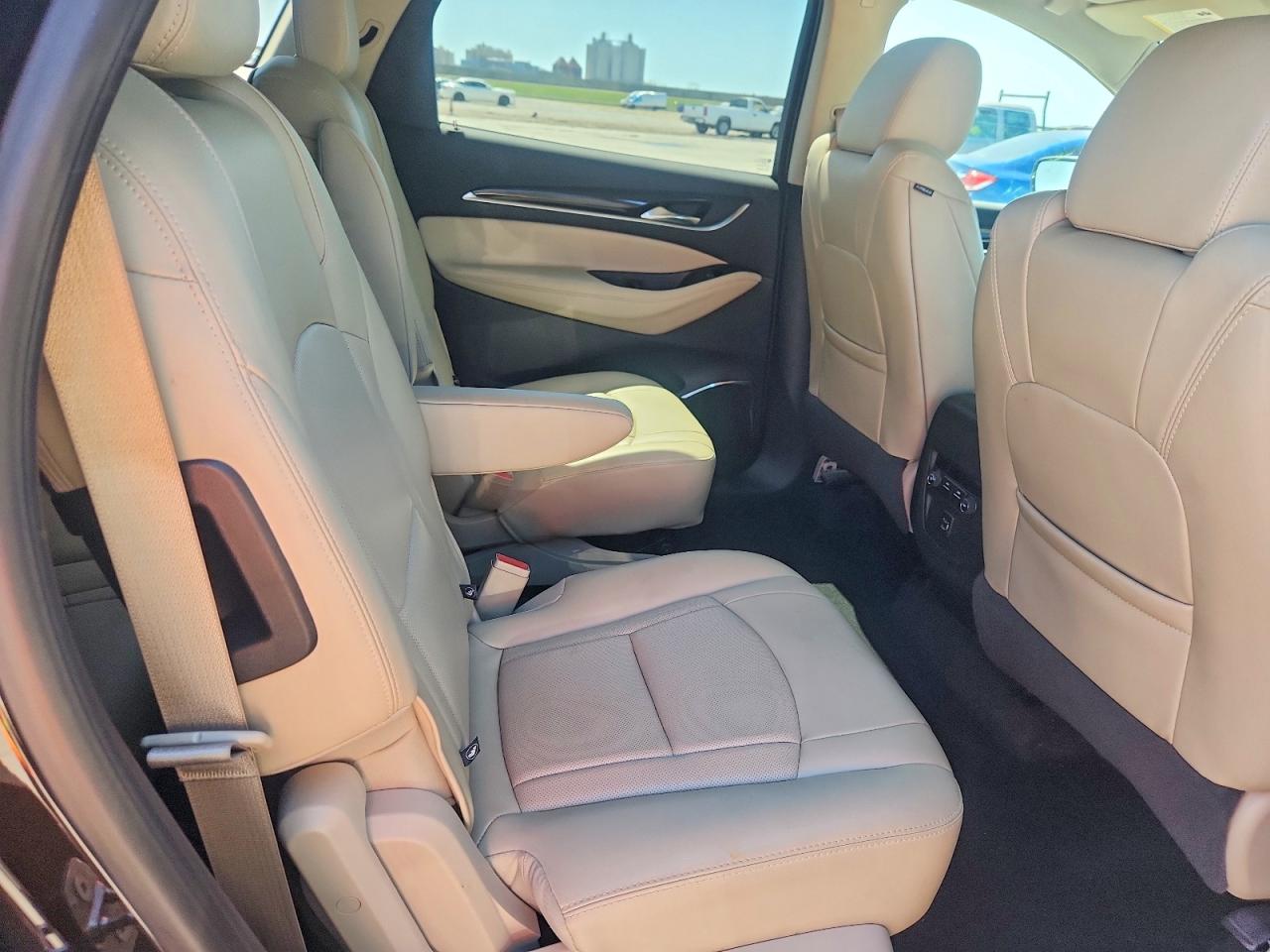 Buick Enclave Essence