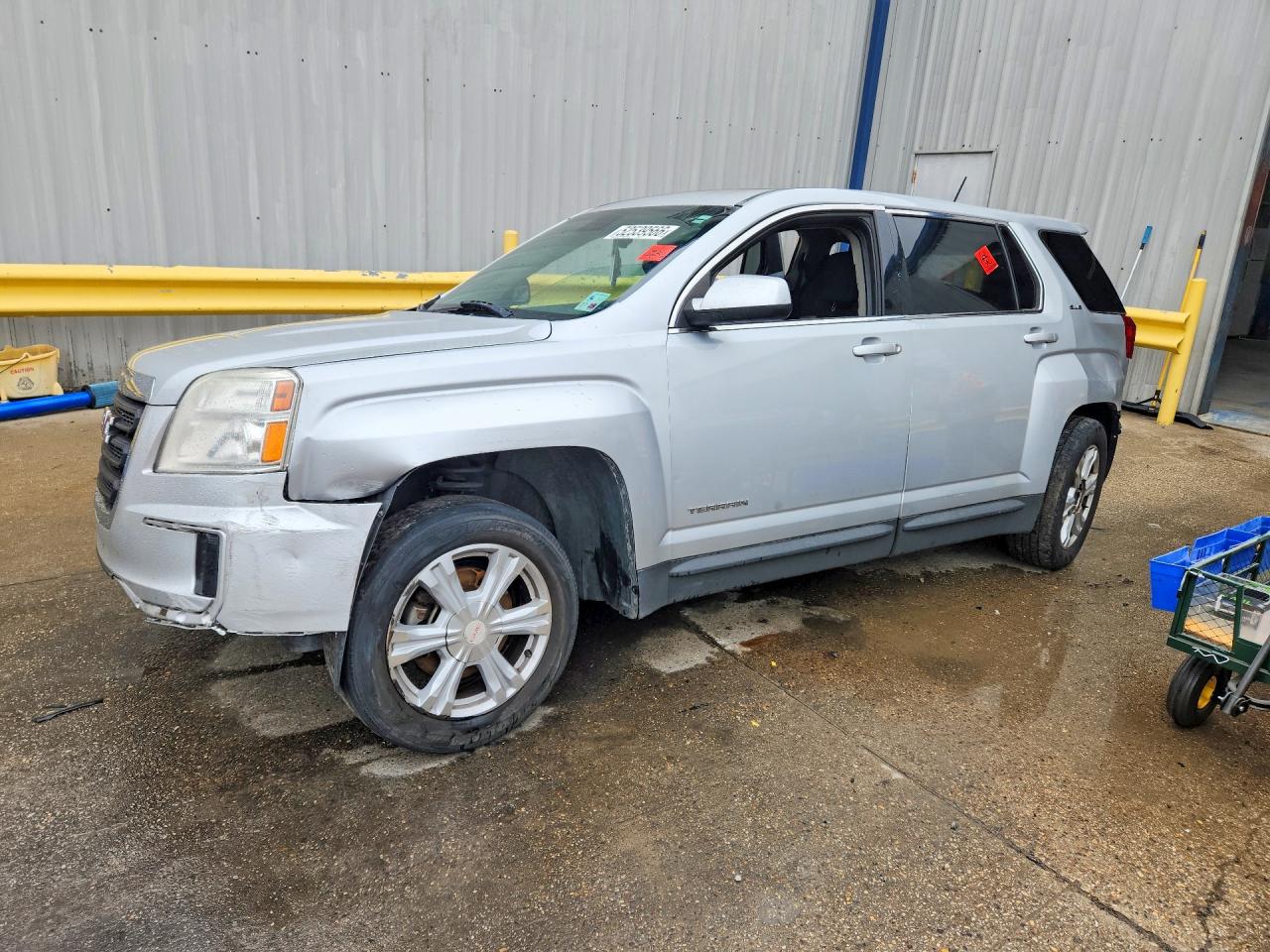 Salvage GMC Terrain Image