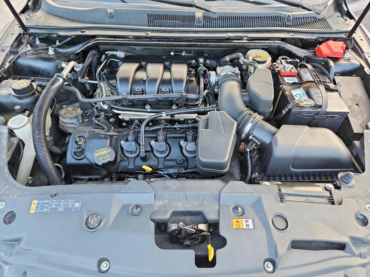 Ford Taurus Sel