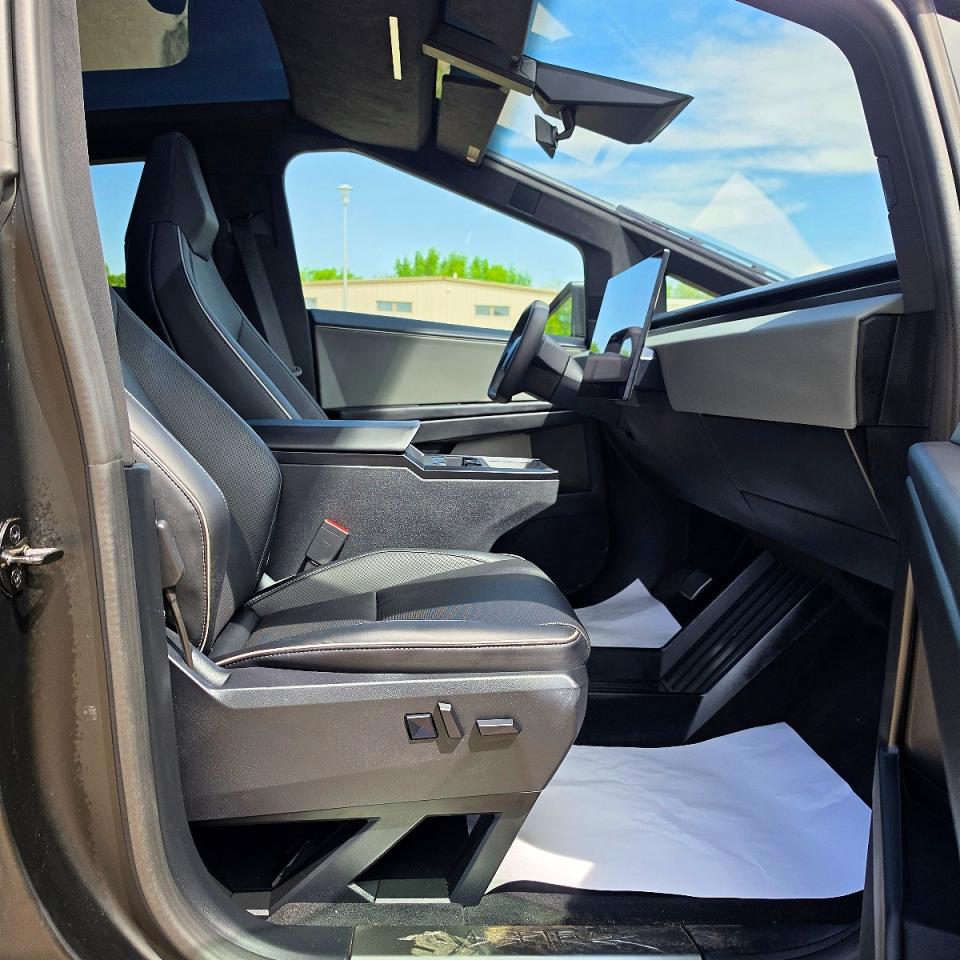 Tesla Cybertruck