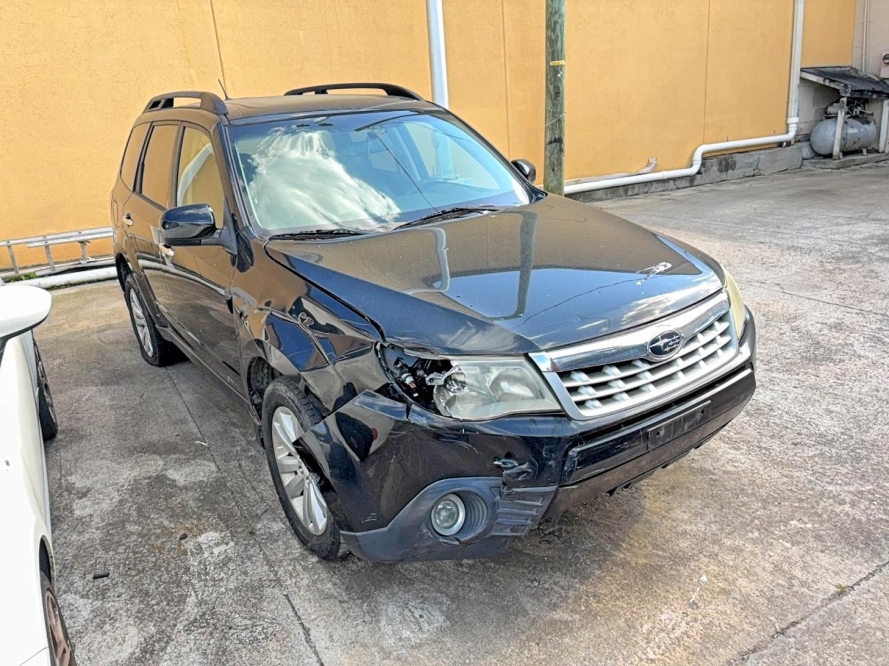 Salvage Subaru Forester Image