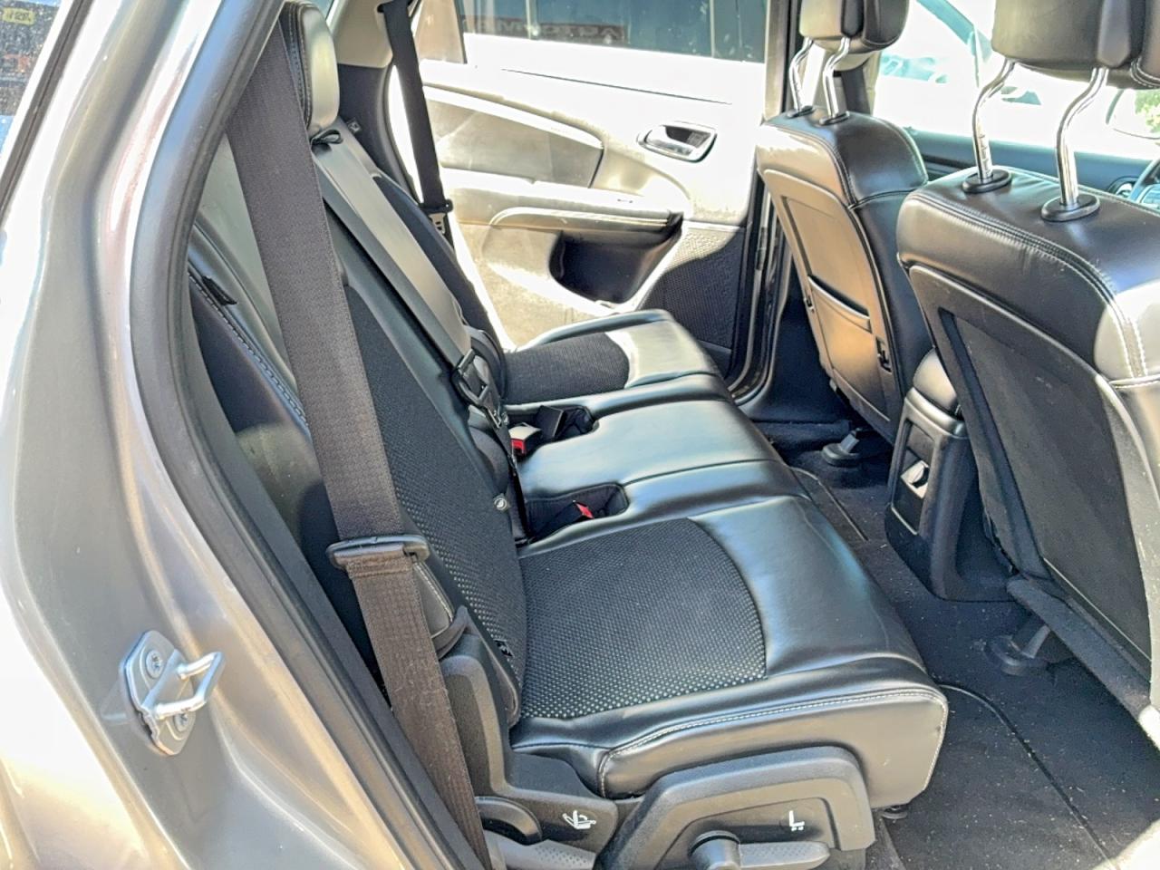 Dodge Journey Crossroad