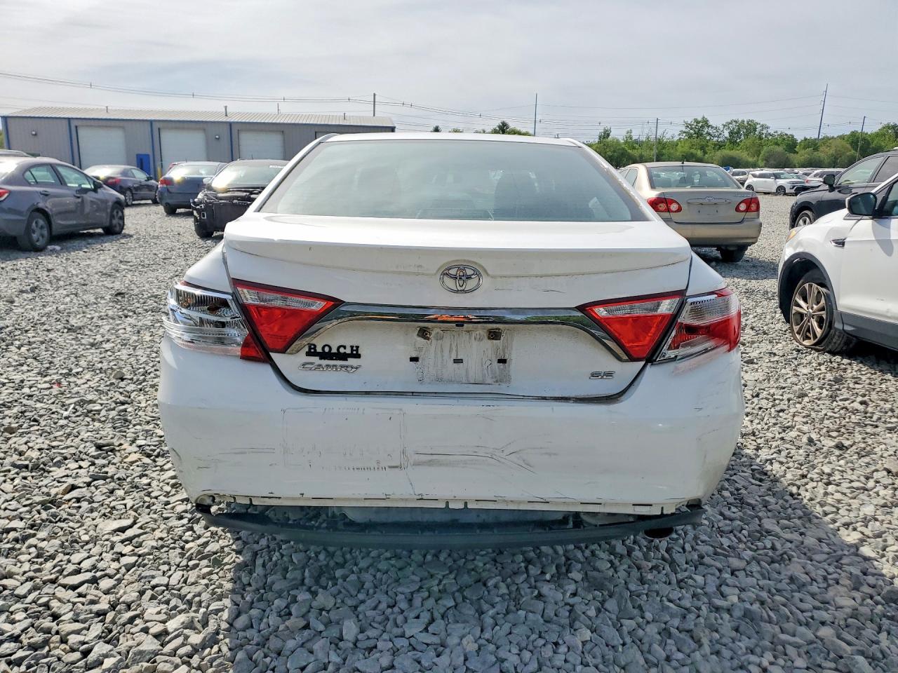 Toyota Camry Se