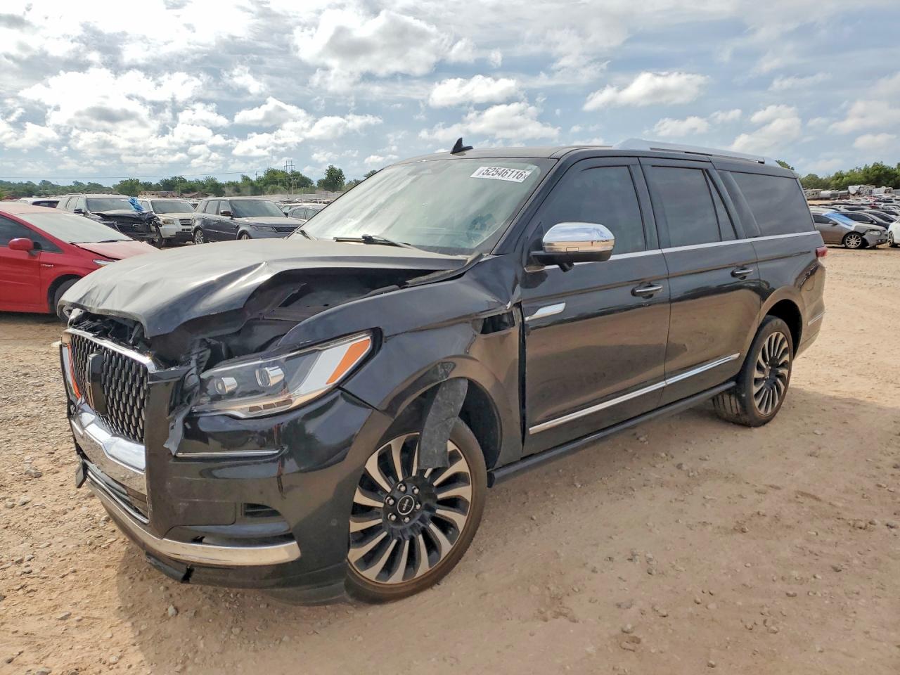 Salvage Lincoln Navigator Image