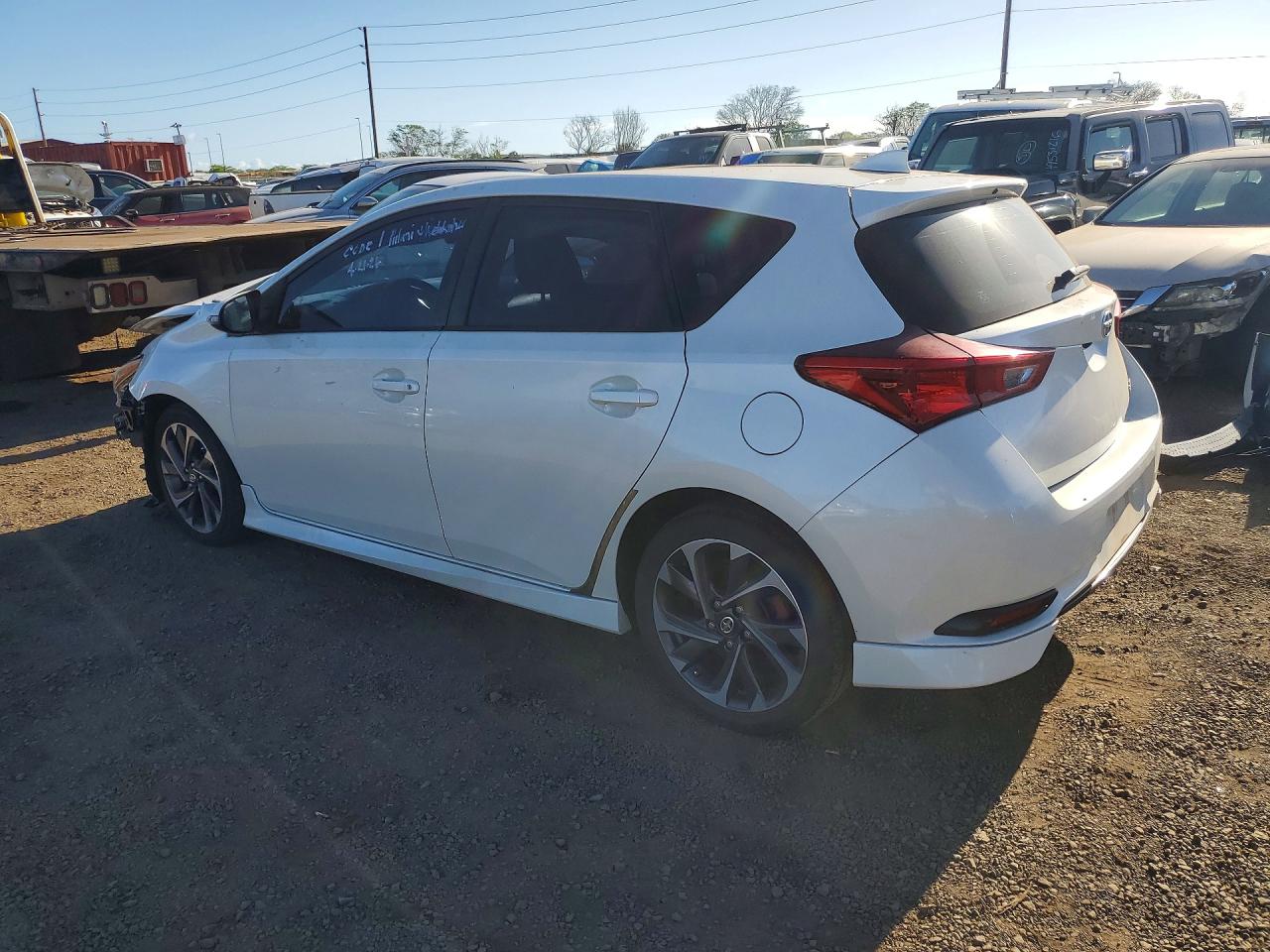 Scion iM Base