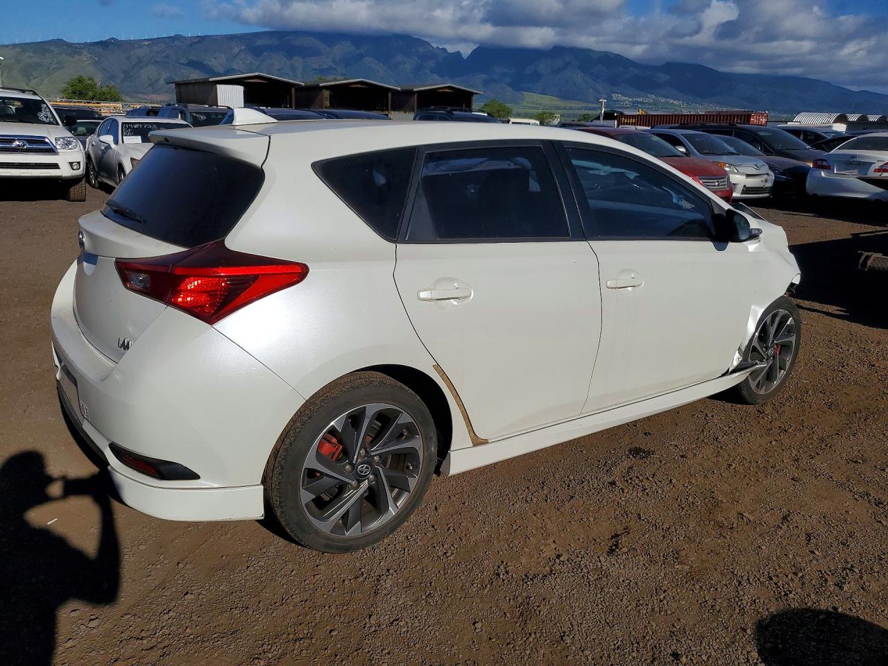 Scion iM Base
