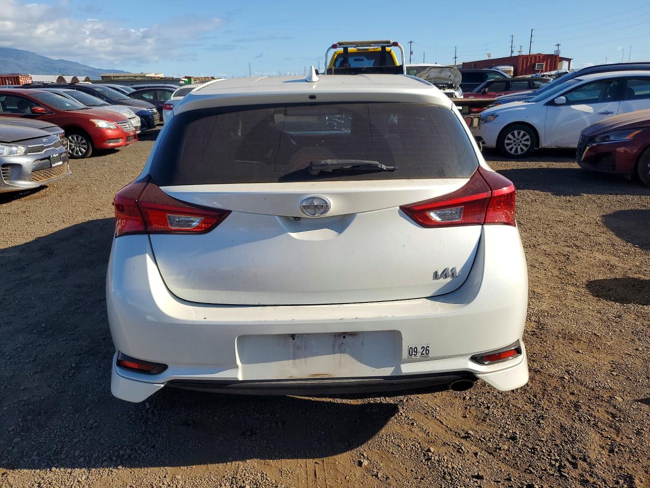 Scion iM Base