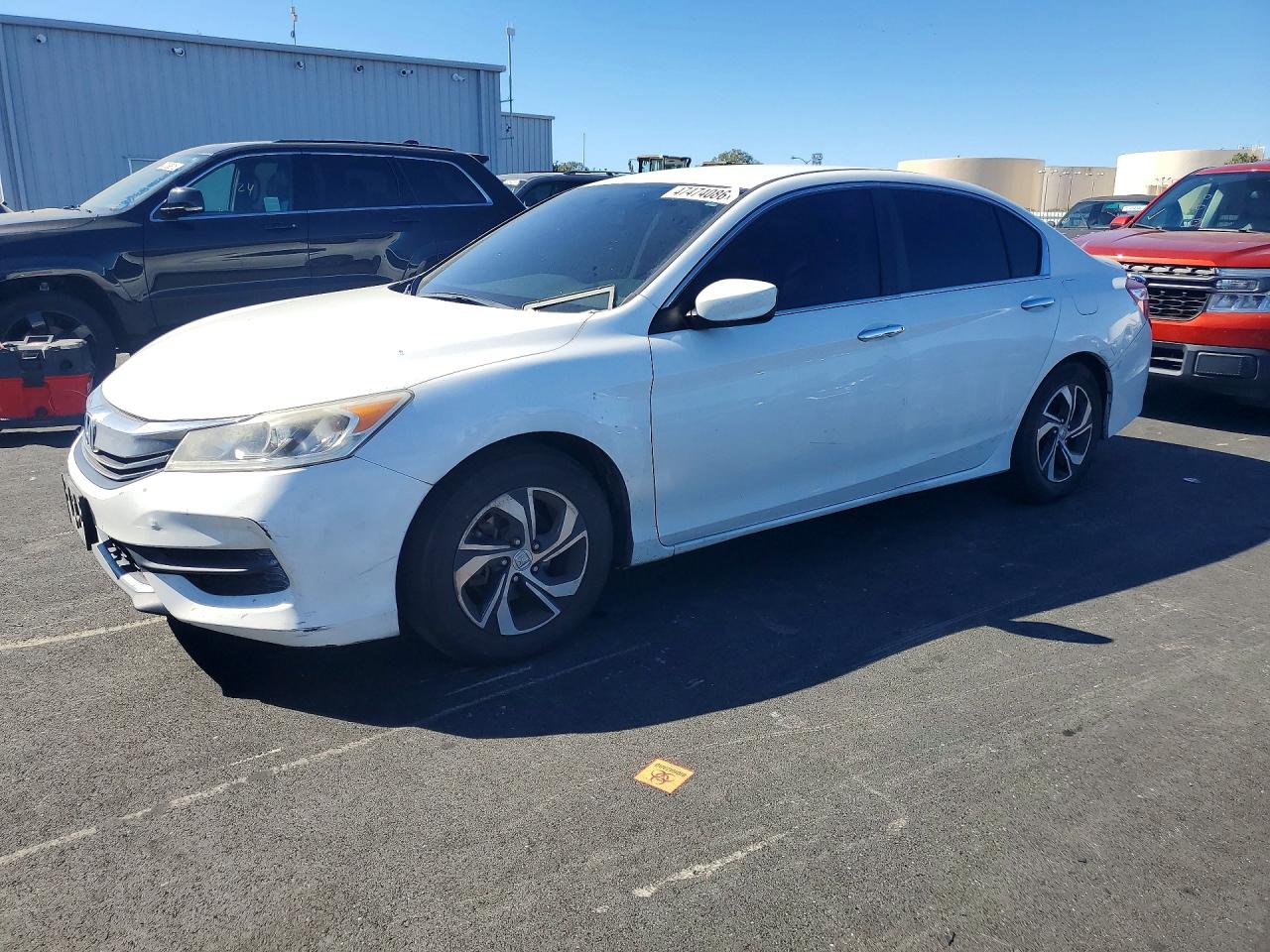 Salvage Honda Accord Image
