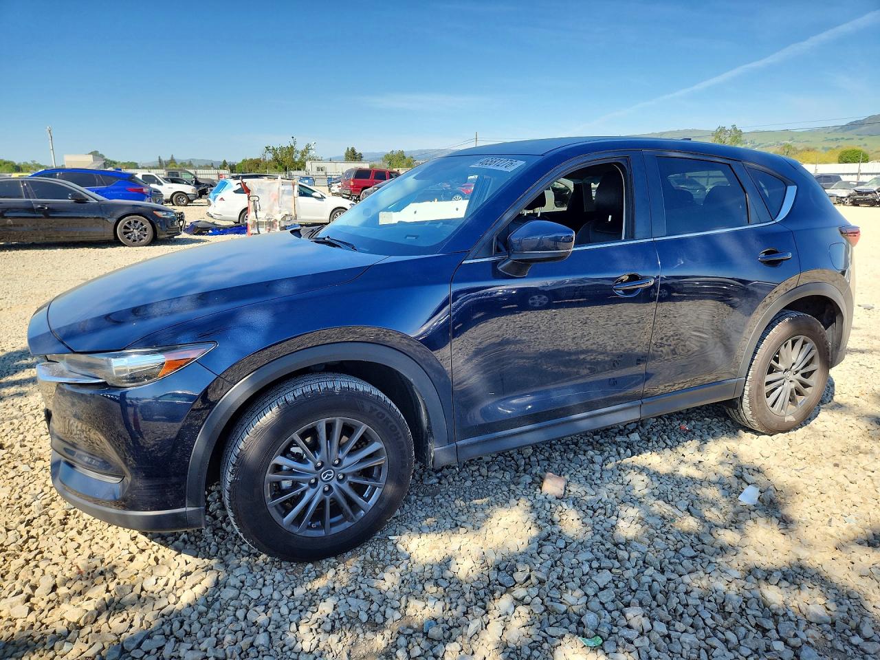 Salvage Mazda Cx Image