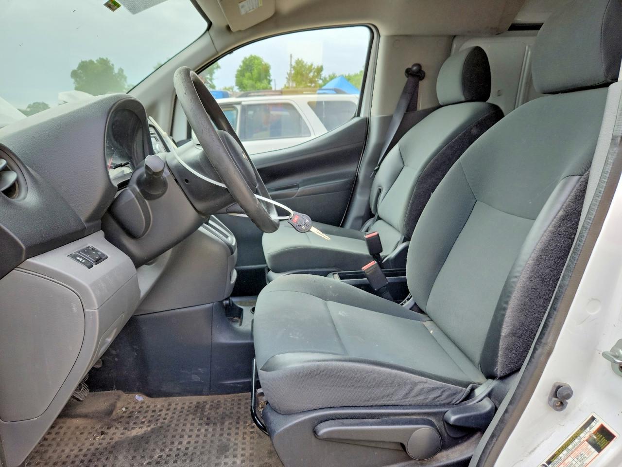 Chevrolet Express Lt