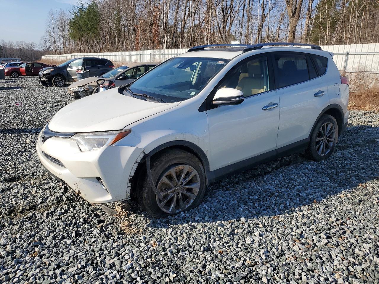 Salvage Toyota RAV4 Image