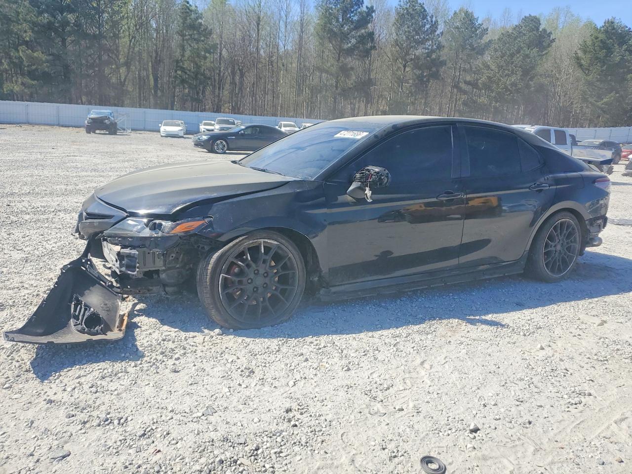 Salvage Toyota Camry Image