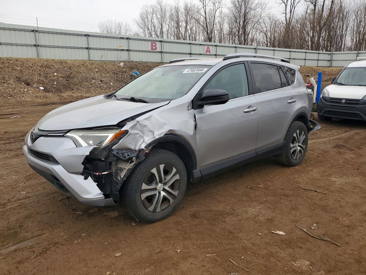 Salvage Toyota RAV4 Image