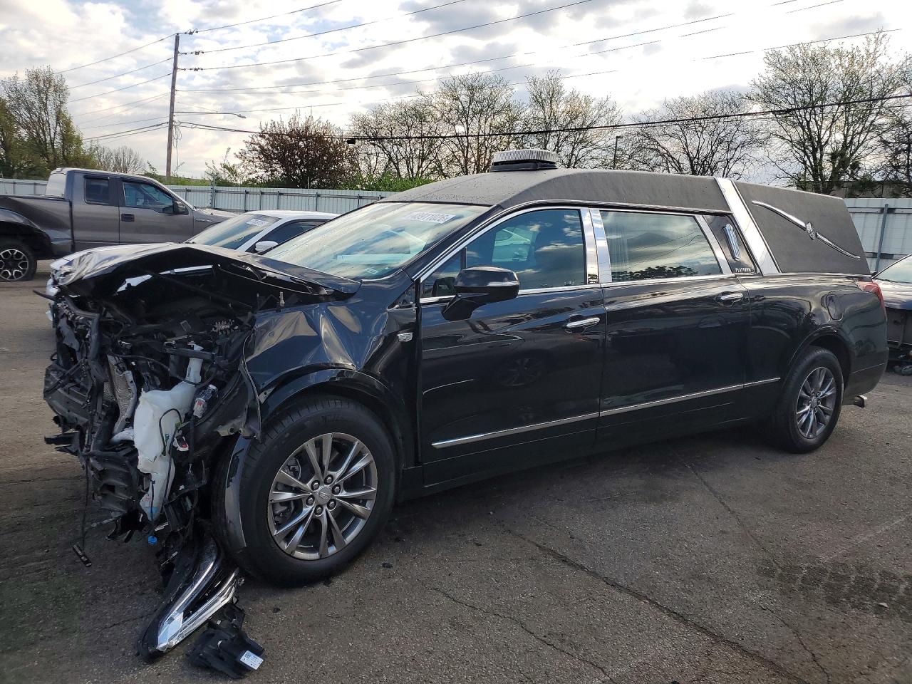 Salvage Cadillac XT5 Image