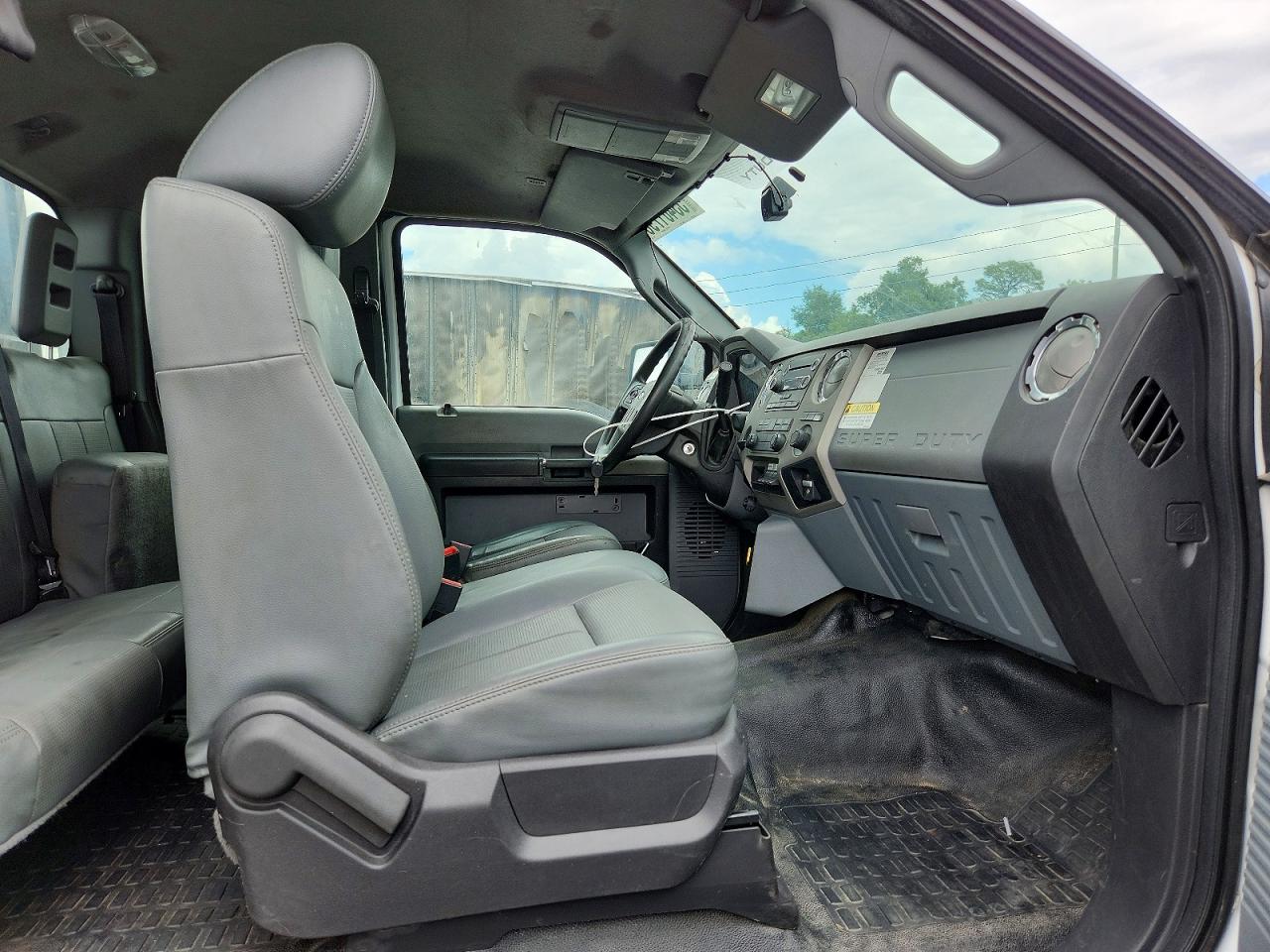 Ford F-650 Super Duty