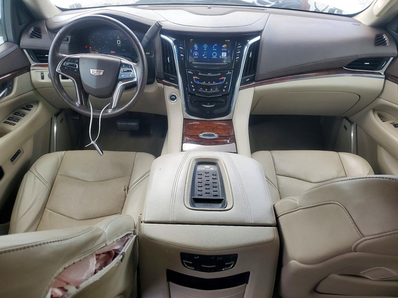 Cadillac Escalade Luxury