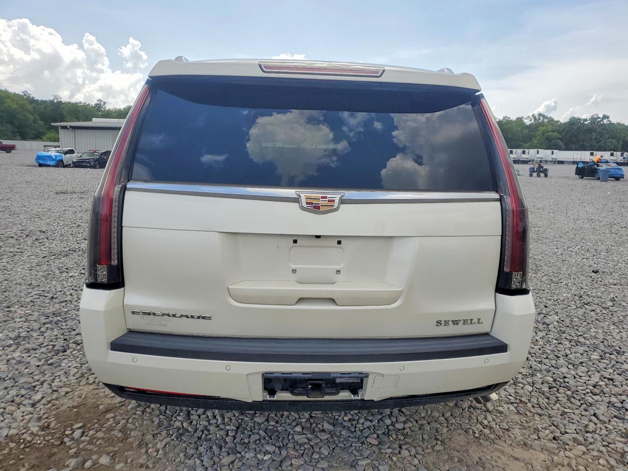 Cadillac Escalade Luxury