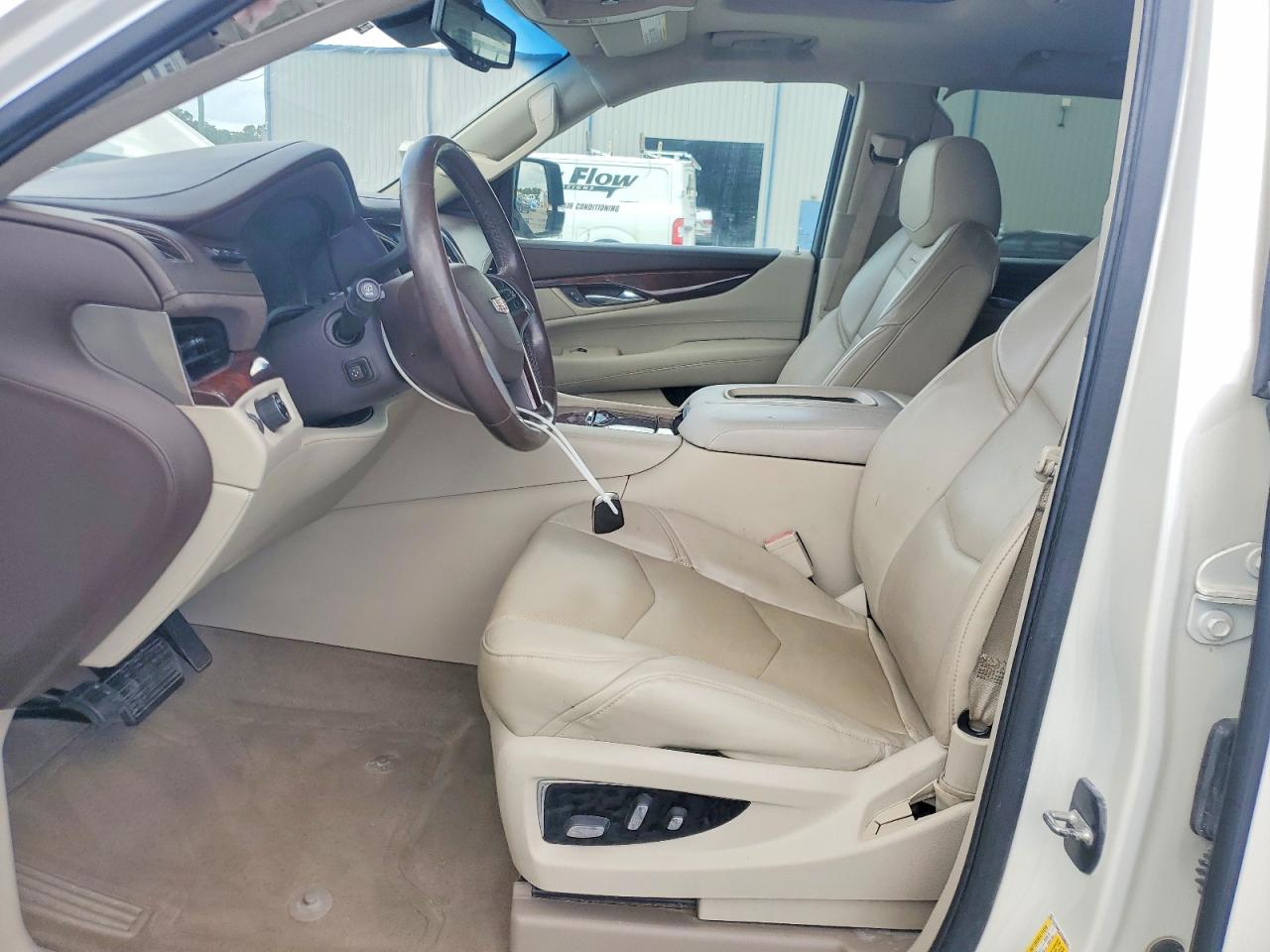 Cadillac Escalade Luxury