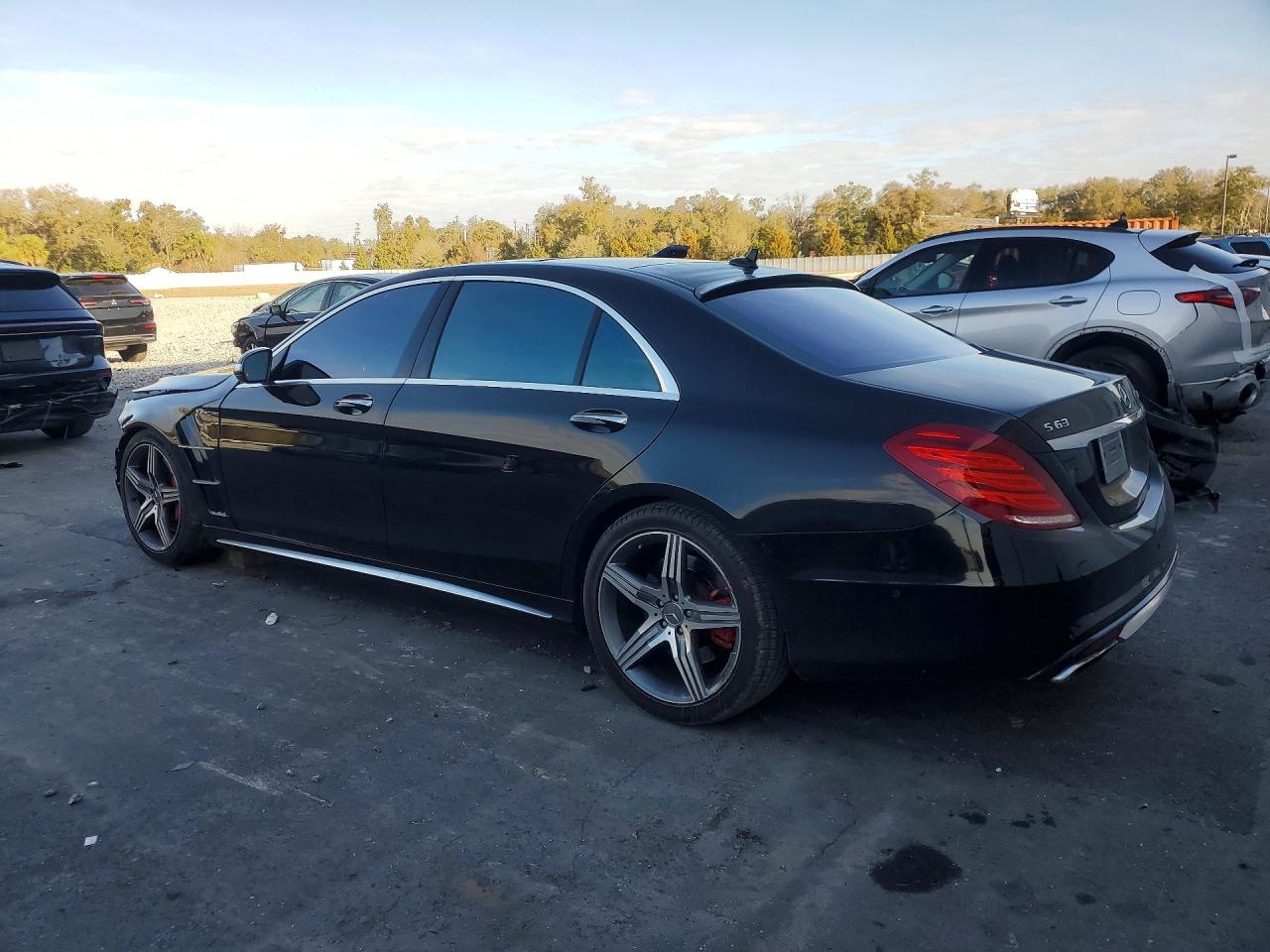 Mercedes-Benz S-Class 63 Amg