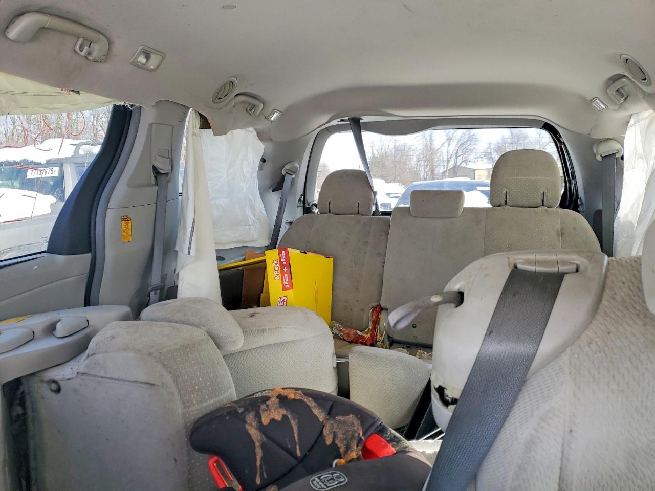 Toyota Sienna Le