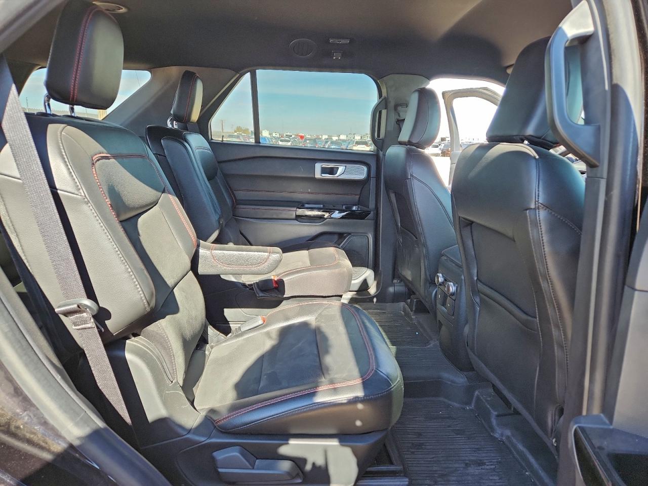 Ford Explorer St-line