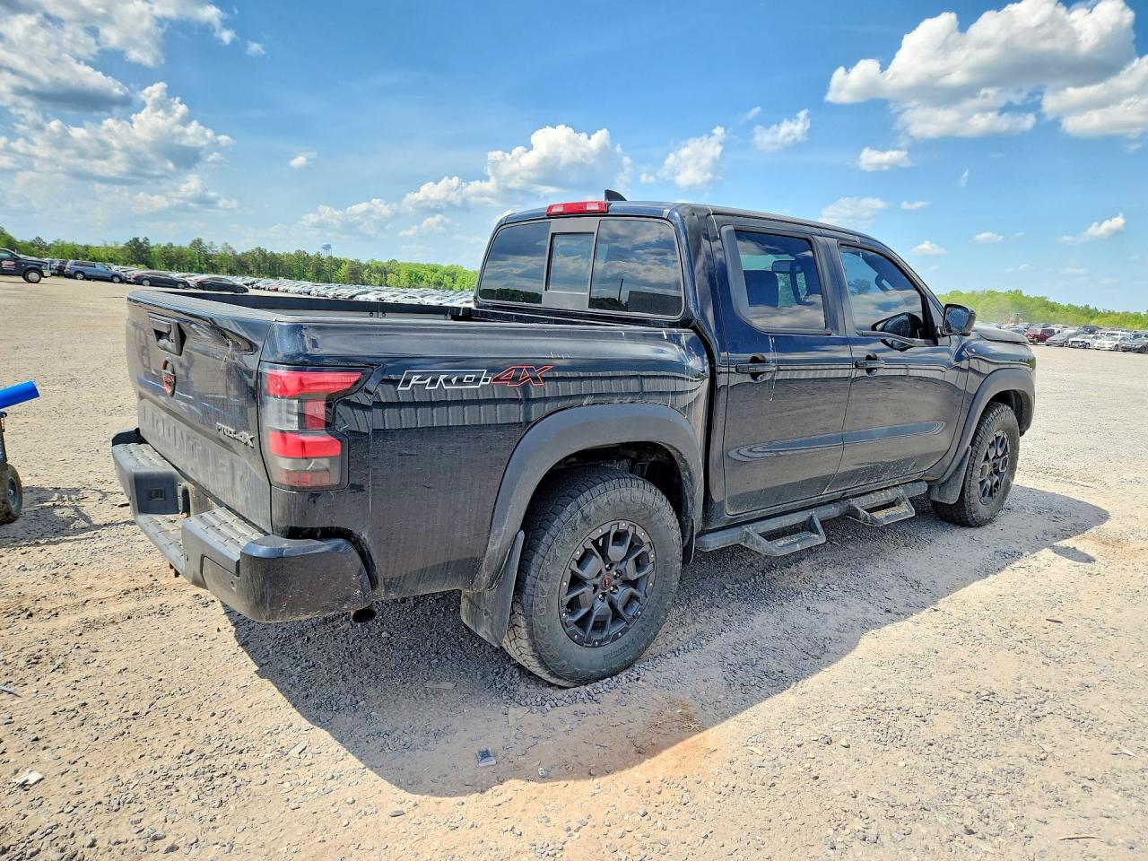 Nissan Frontier Pro-4x