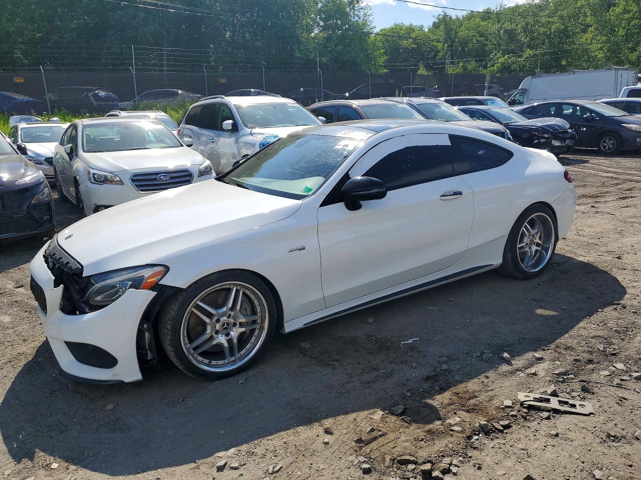 Salvage Mercedes-Benz C-Class Image