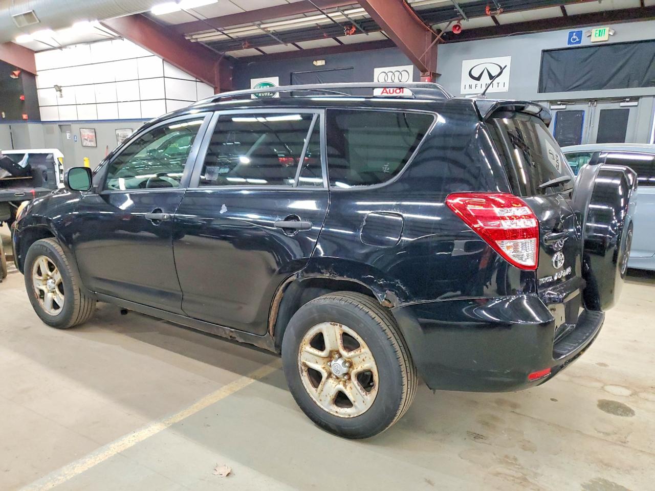 Toyota RAV4 Base