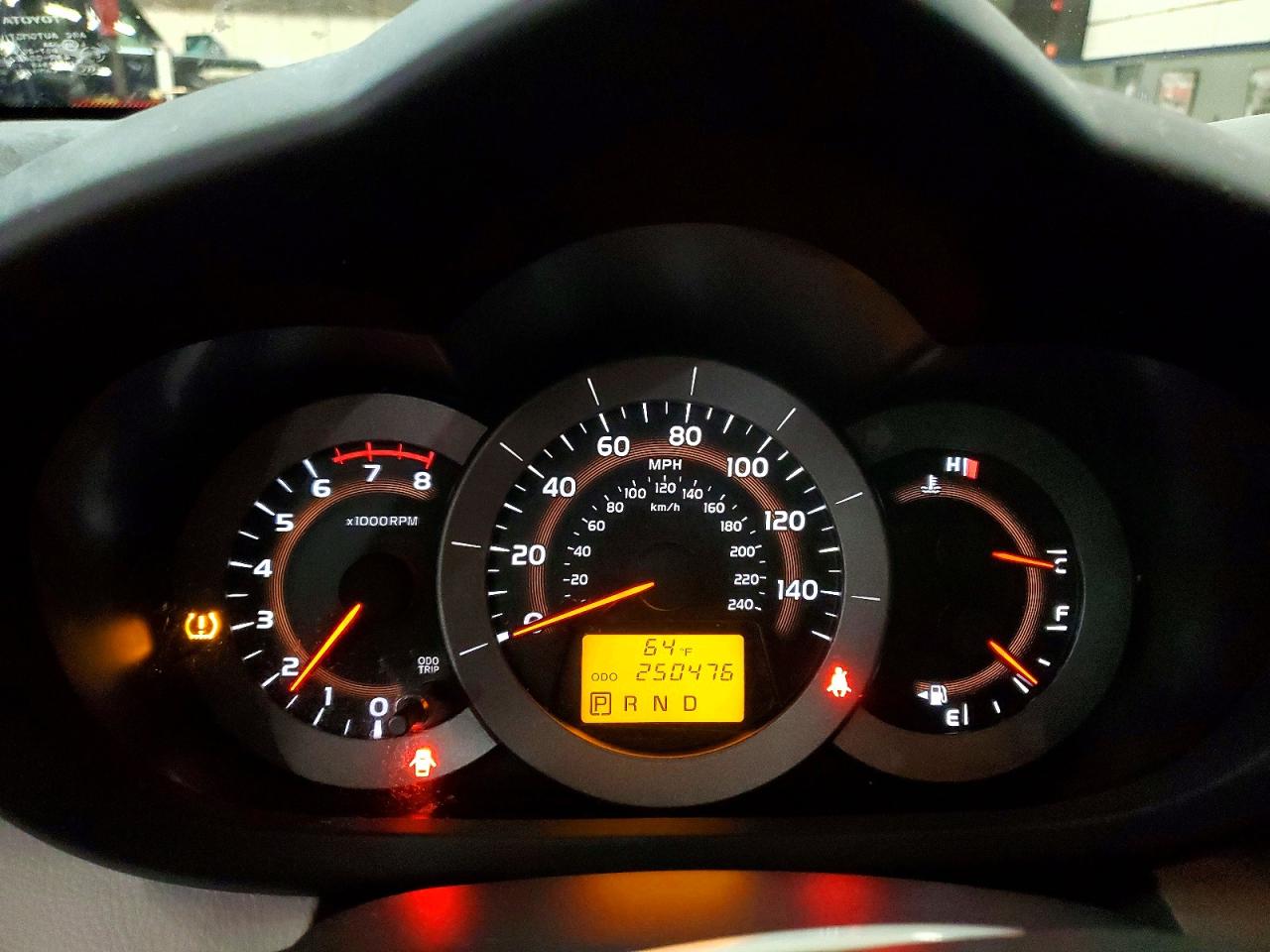 Toyota RAV4 Base