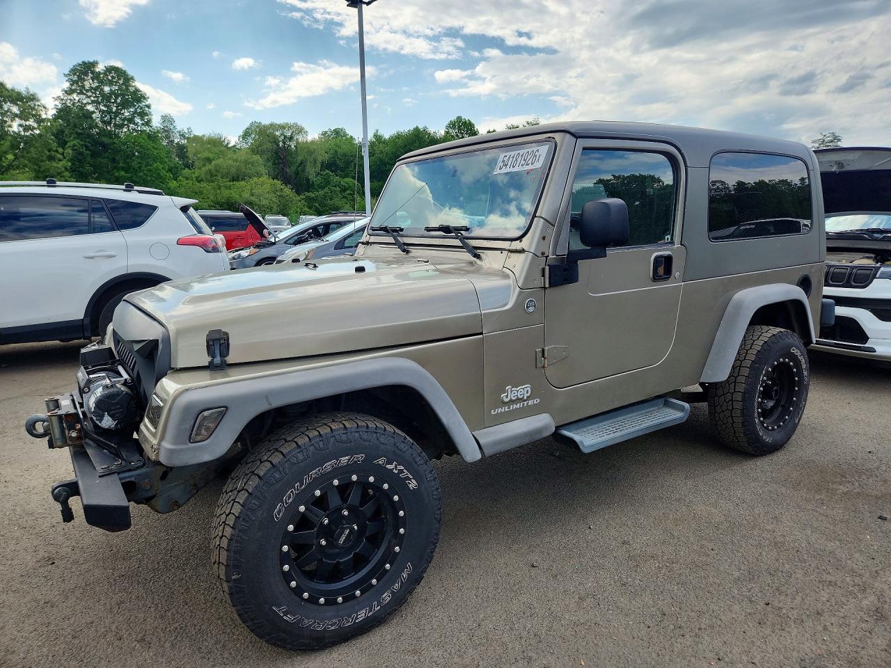 Salvage Jeep Wrangler Image