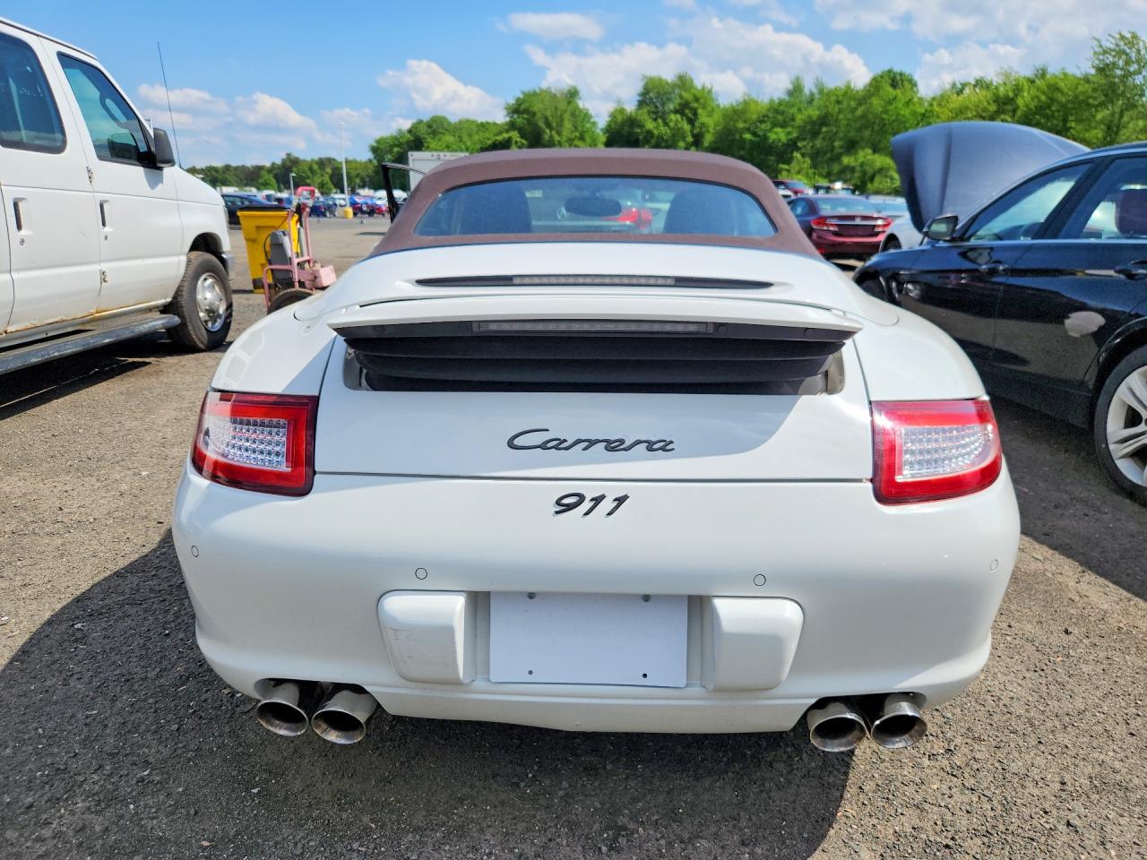 Porsche 911 Carrera Cabriolet