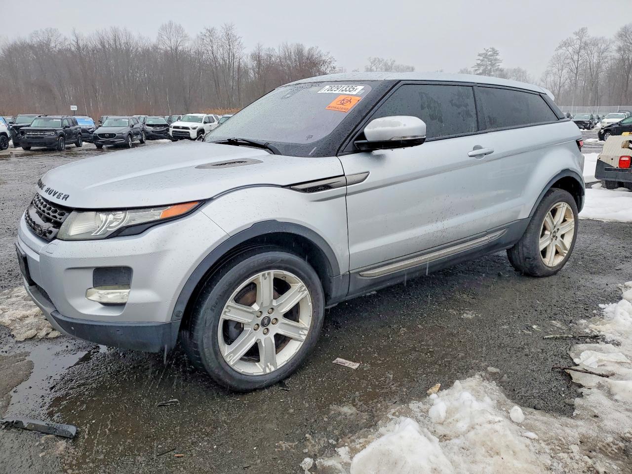 Salvage Land Rover Range Rover Image