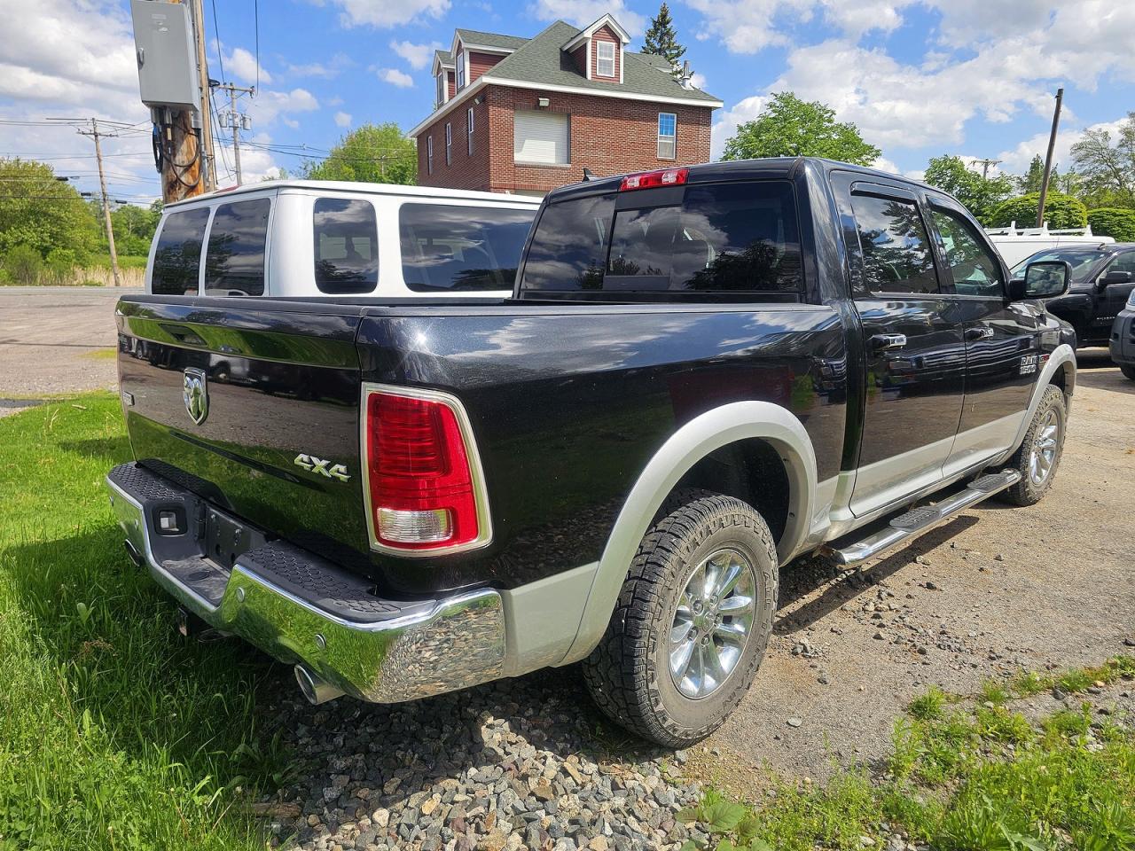 Ram 1500 Laramie