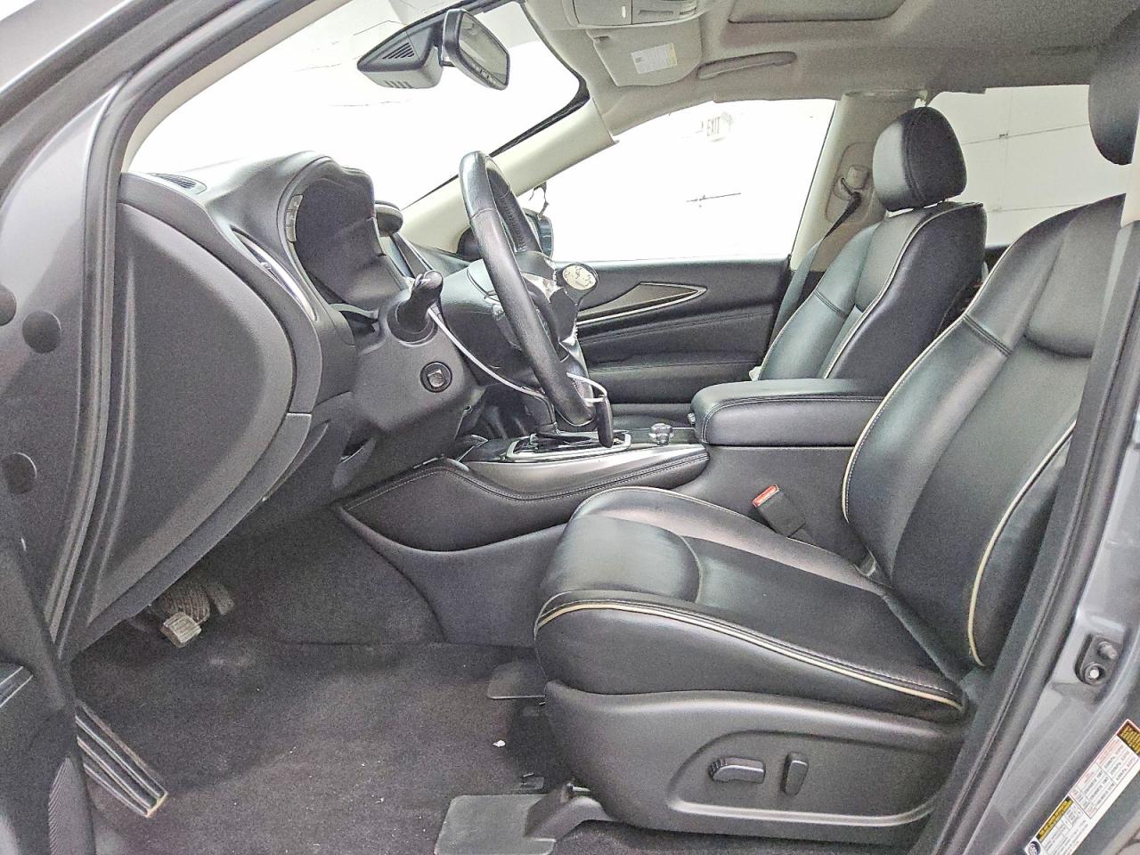 INFINITI Qx Pure