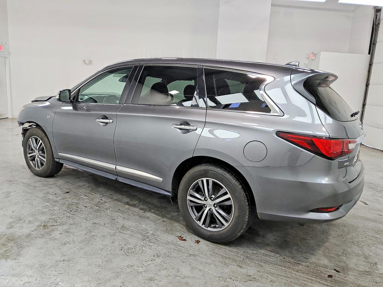 INFINITI Qx Pure