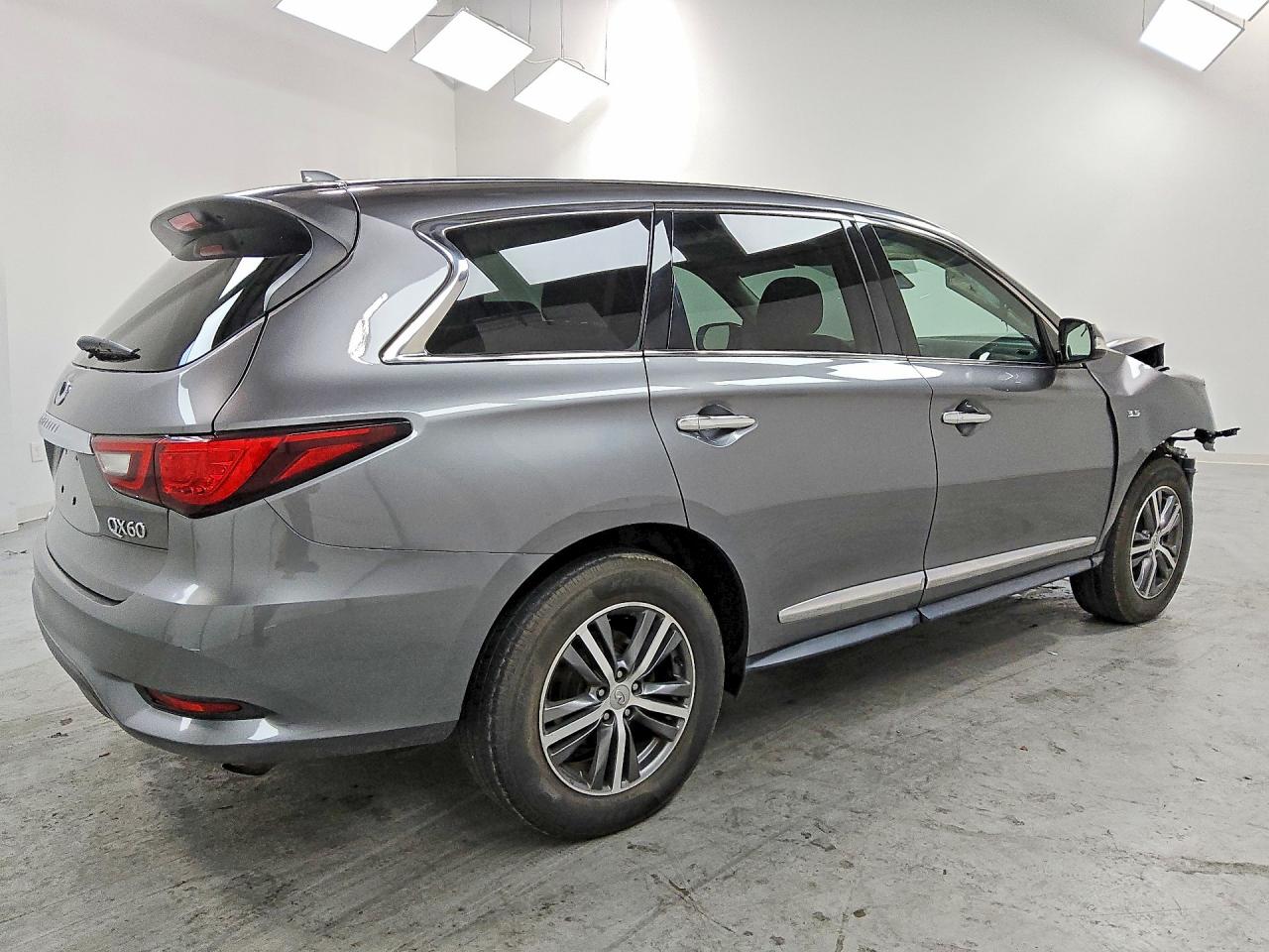 INFINITI Qx Pure