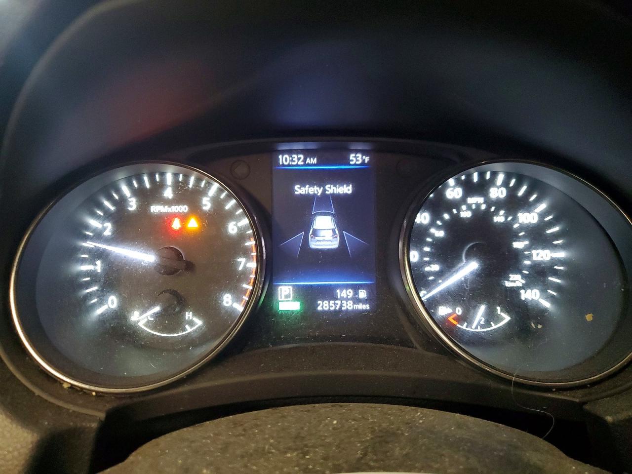 Nissan Rogue S