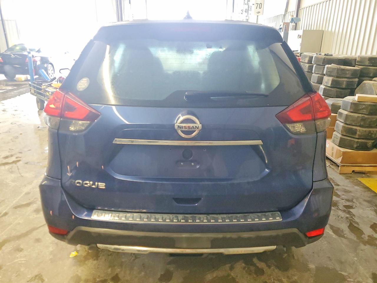 Nissan Rogue S