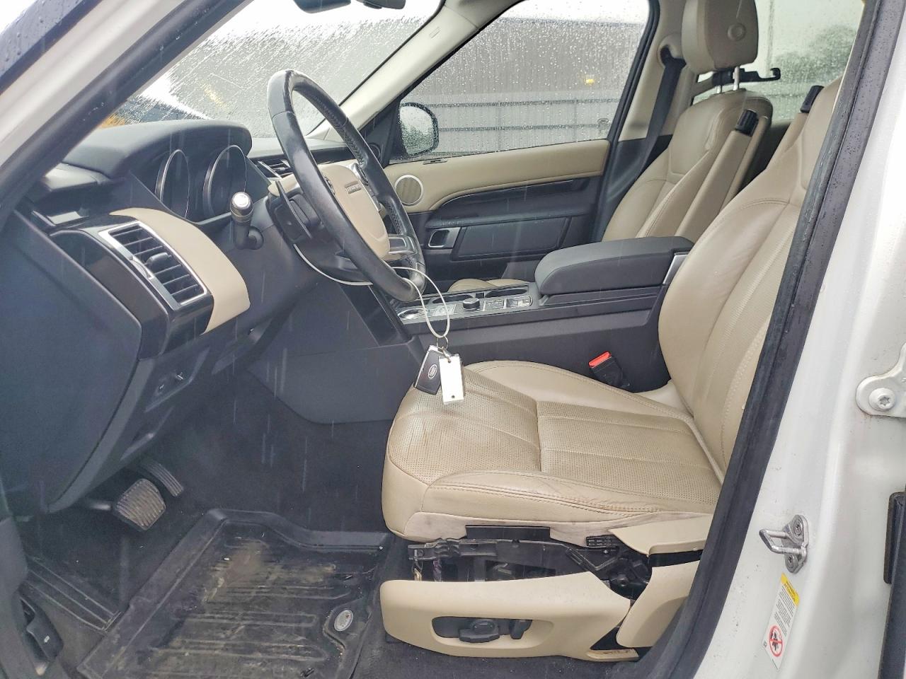Land Rover Discovery Se