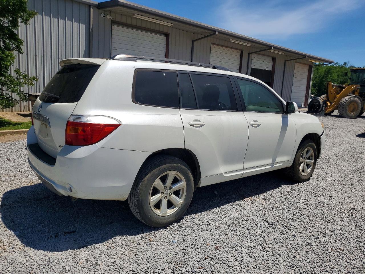 Toyota Highlander Base