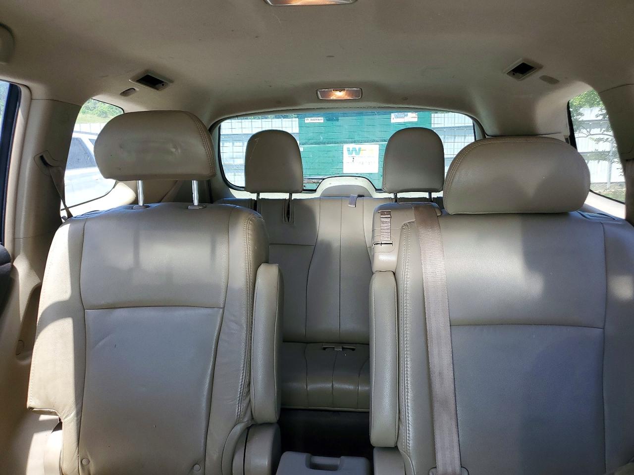 Toyota Highlander Base