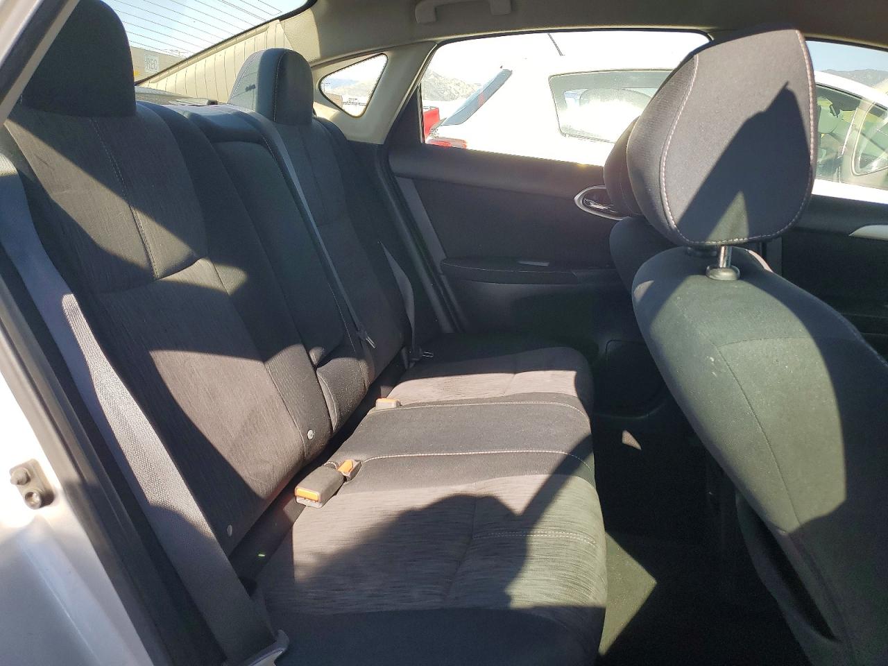 Nissan Sentra S
