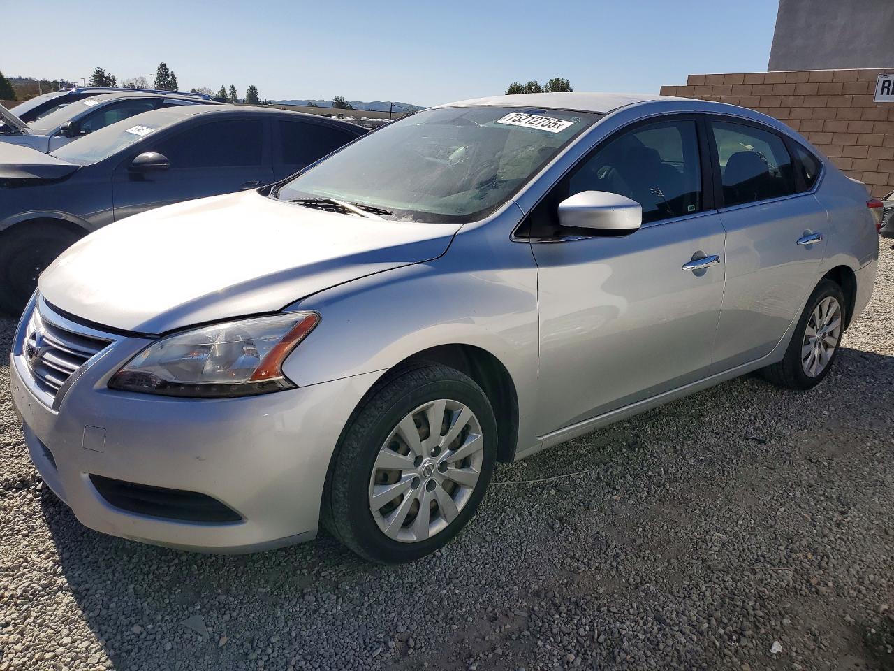 Salvage Nissan Sentra Image