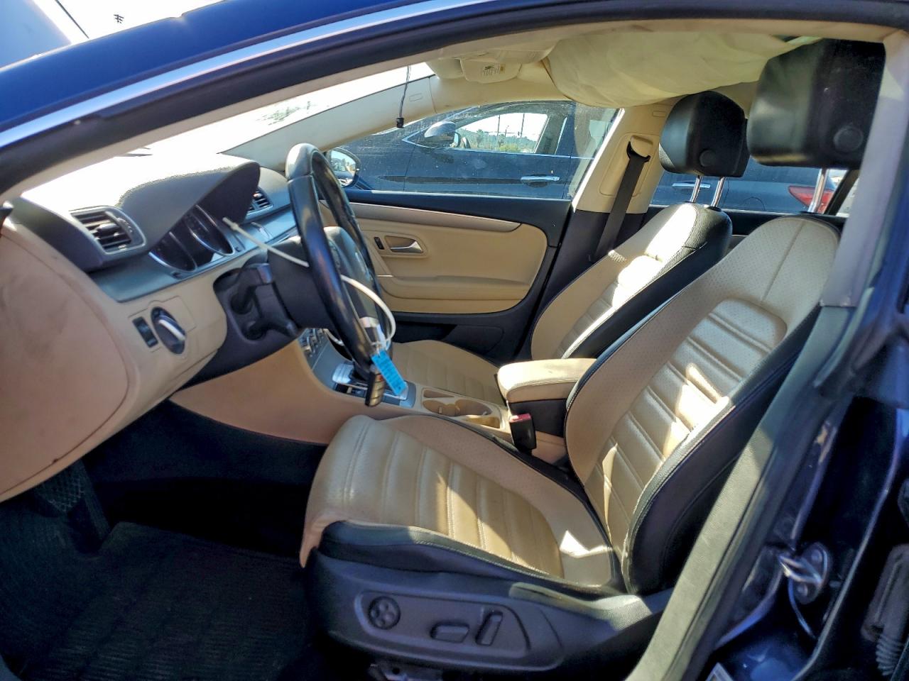 Volkswagen CC Luxury