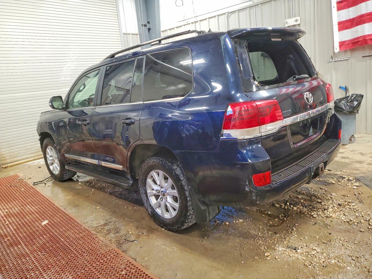 Toyota Land Cruis Base