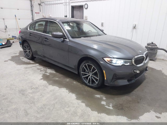 Salvage BMW 3 Series Image