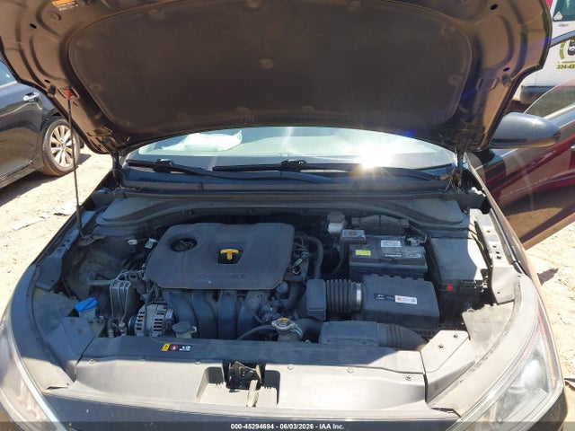 Hyundai ELANTRA Sel