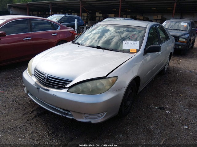Toyota Camry Std
