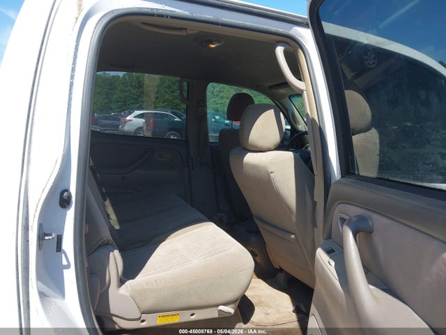 Toyota Tundra Sr5 V8